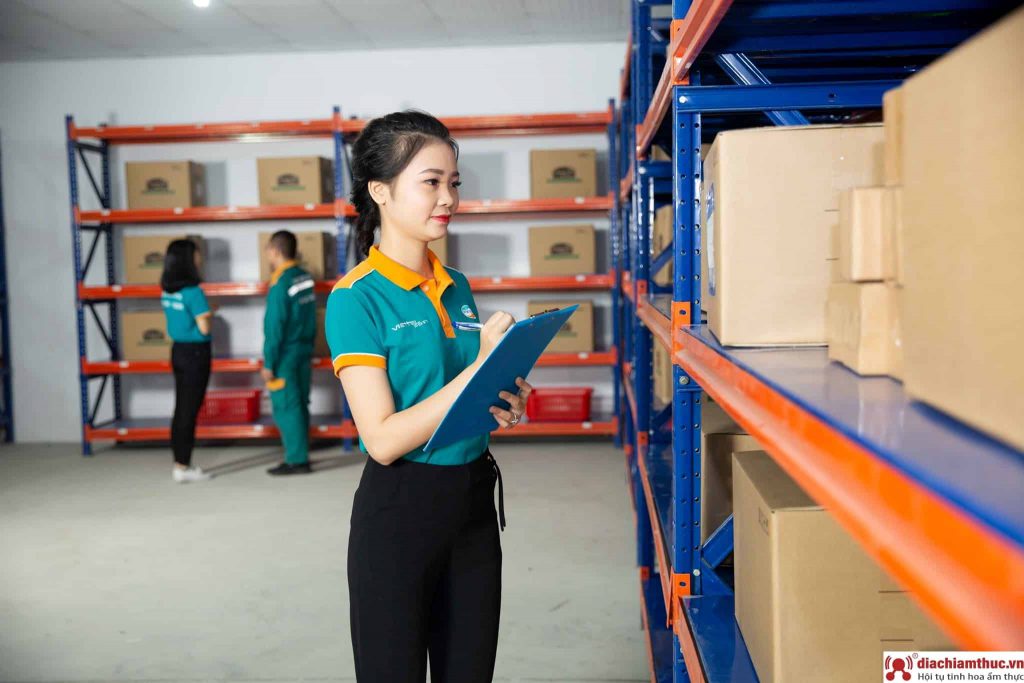 Lịch làm việc của Viettel Post