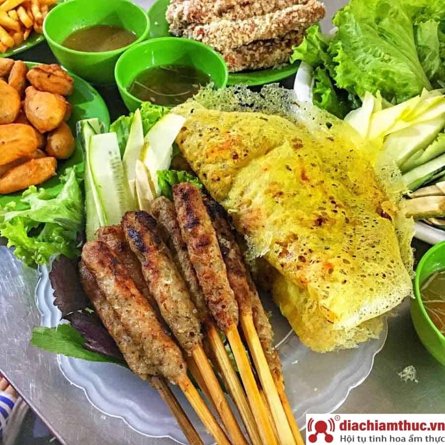 Bánh Xèo, Nem Lụi Sáu Phước