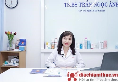 bác sĩ Trần Ngọc Ánh