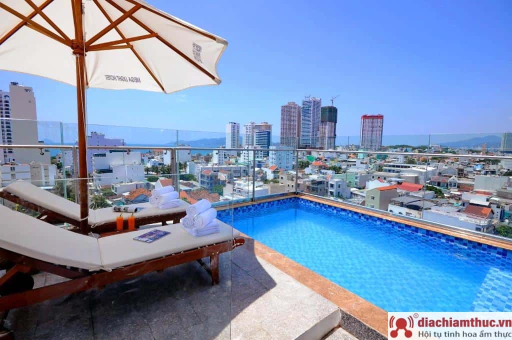 Mega Light Hotel Nha Trang