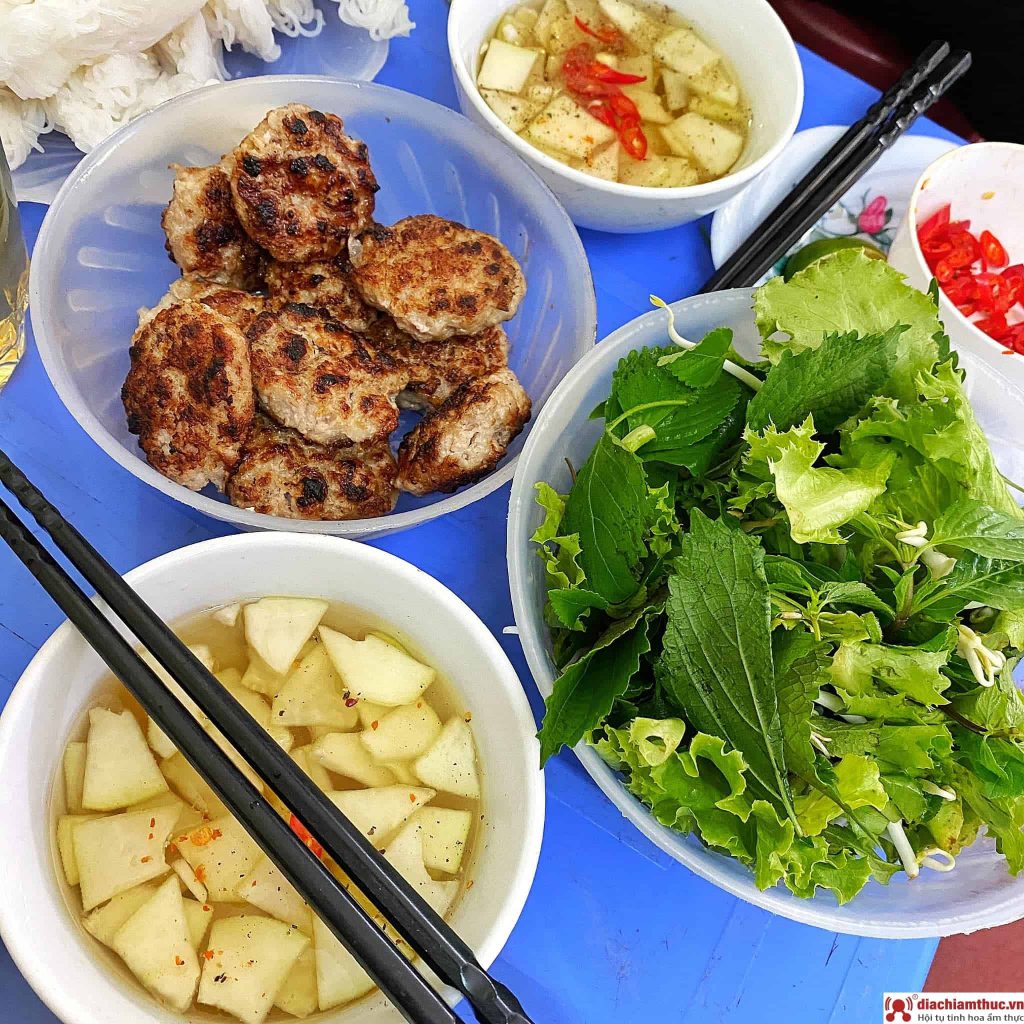 Bún chả thịt nướng