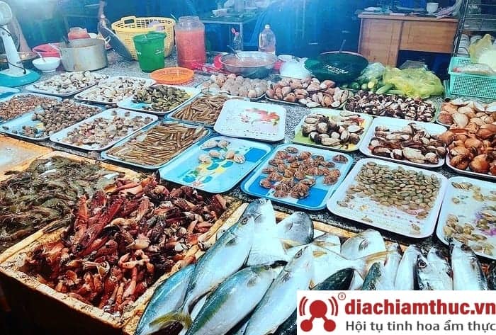 Hải sản biển tươi sống