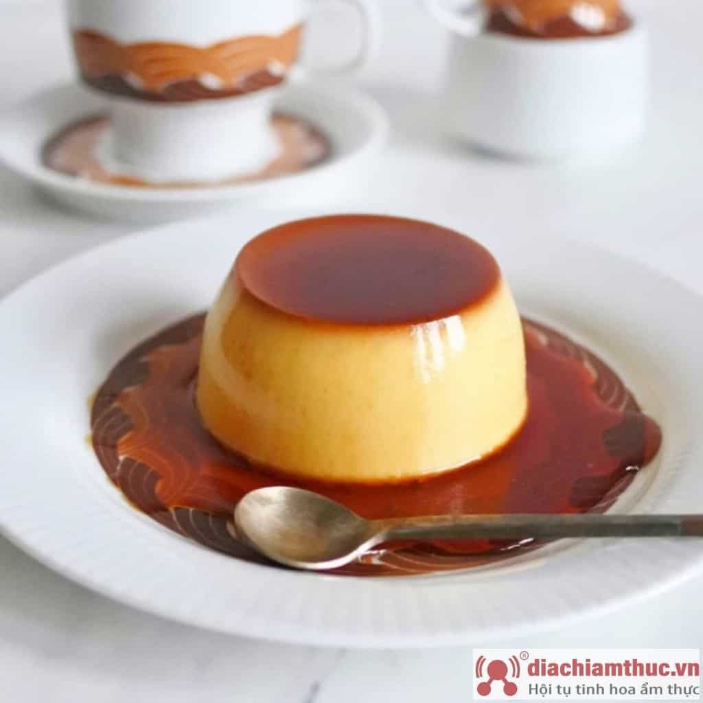 Làm bánh flan thơm ngon, cực mịn mà không bị tanh