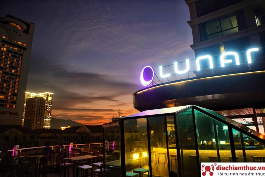 Lunar Lounge Bar Nha Trang