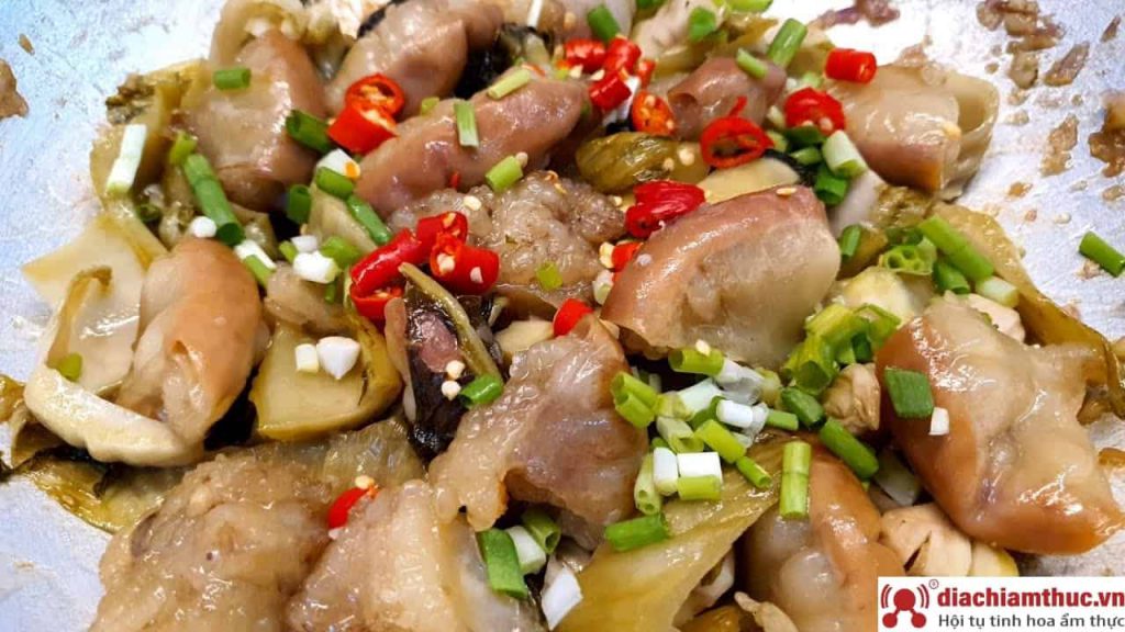 Lòng bò thấm đều gia vị