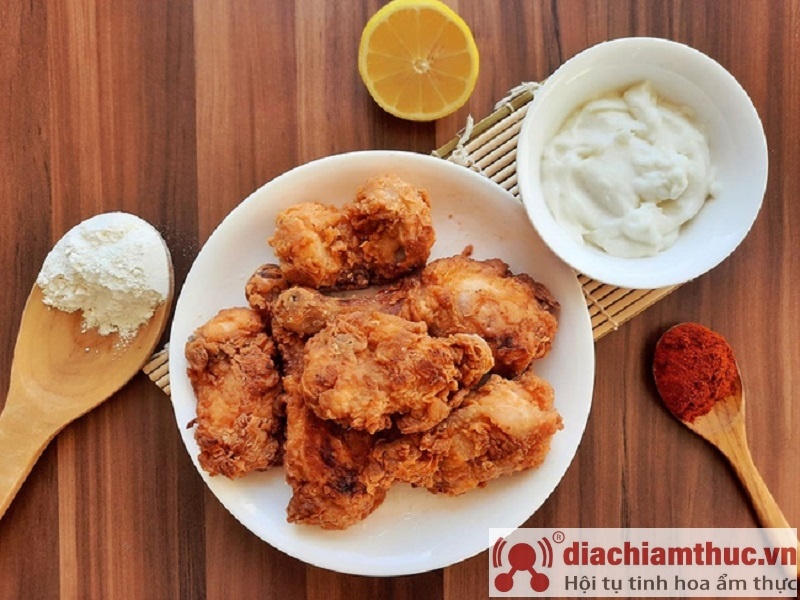 Thành phẩm gà chiên ngon KFC