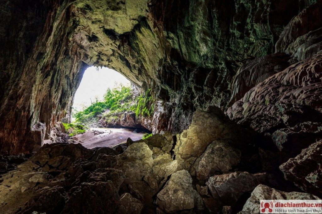 Một số thông tin về Tour Hang Sơn Đoòng