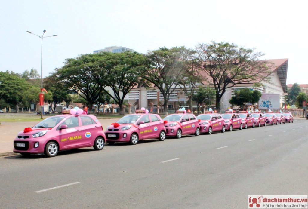 Taxi Hoàng Anh