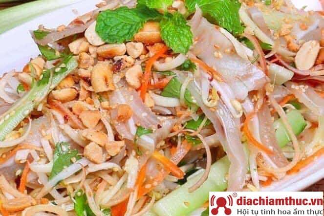 Thành phẩm gỏi củ hủ dừa tai heo