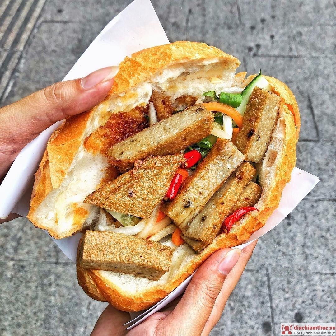 Bánh mì Ba Lẹ