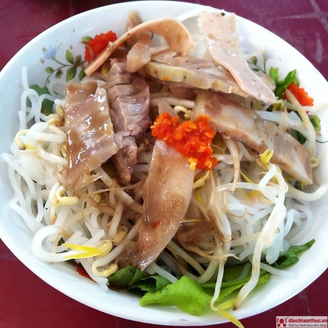 Bún Mắm Nêm Mệ Thẻo