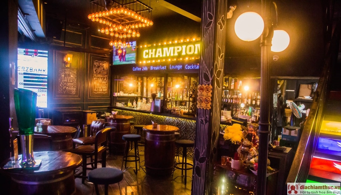 Champion Sports Bar