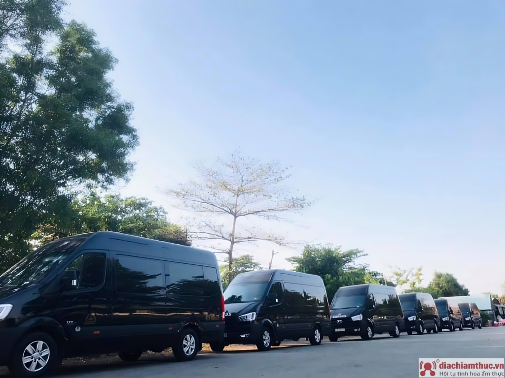 Limousine Minh Anh luôn đảm bảo uy tín và nhận được sự tin tưởng từ rất nhiều khách hàng