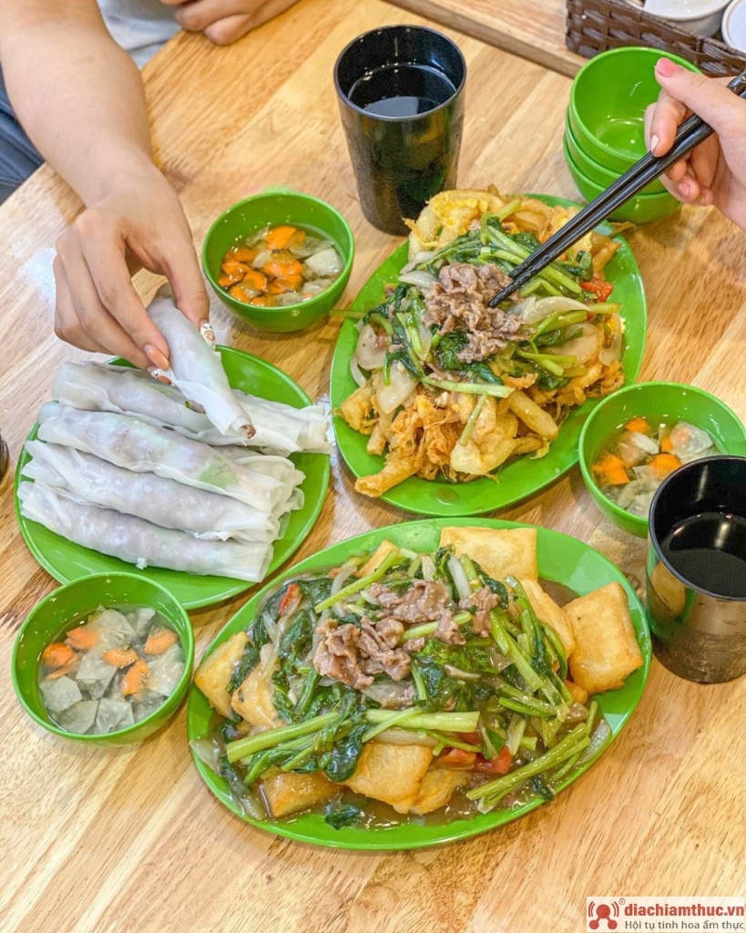 Phở Cuốn Hưng Bền - Ngũ Xá