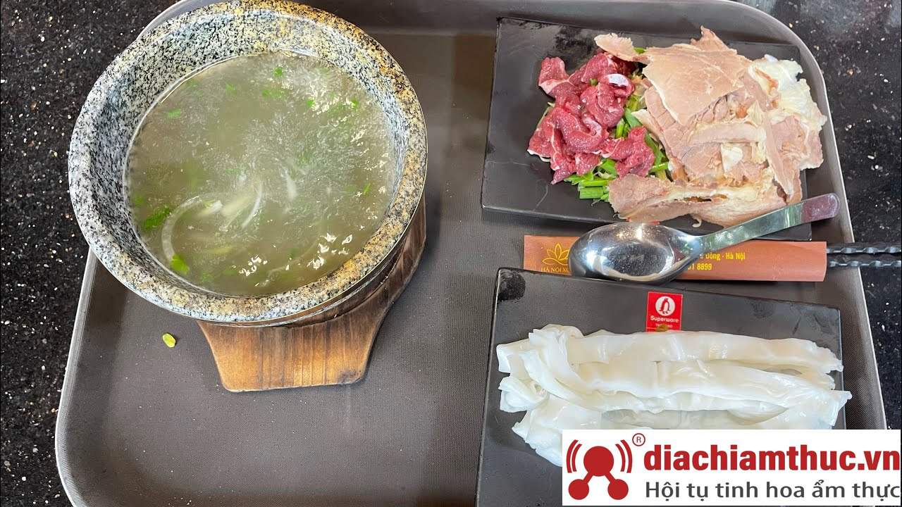 Phở bát đá giá bao nhiêu tiền