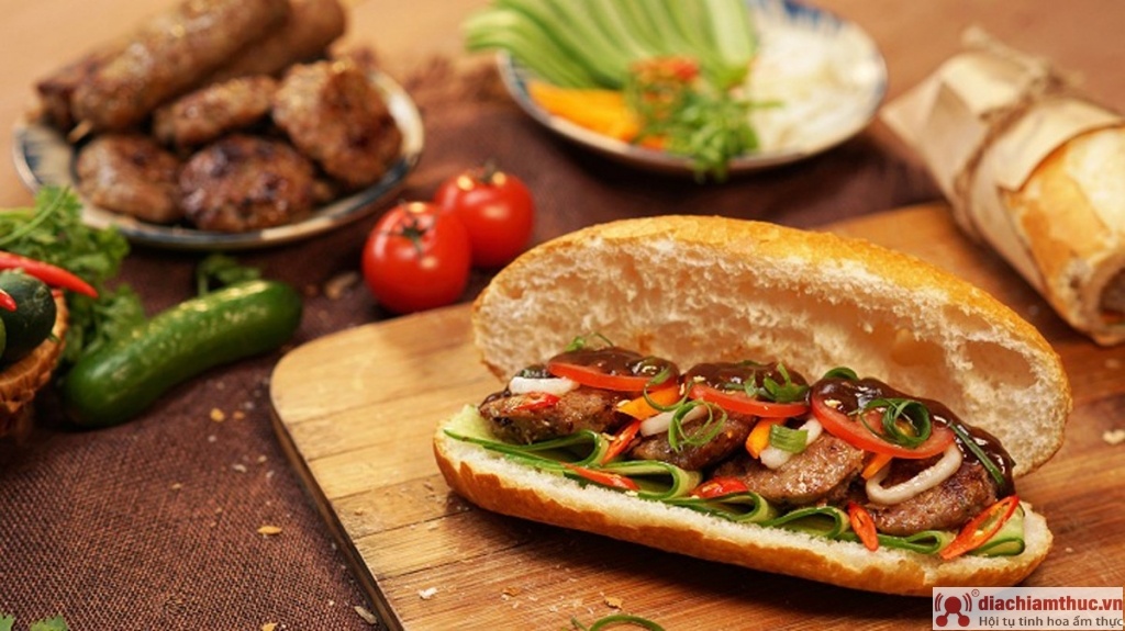 Bánh mì thịt nướng Bà Dần