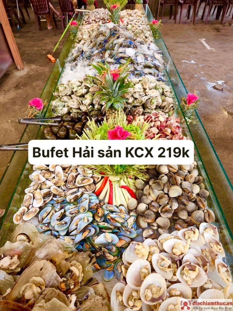 Nổi bật tại địa chỉ buffet này là sự đầy đủ của các loại ốc