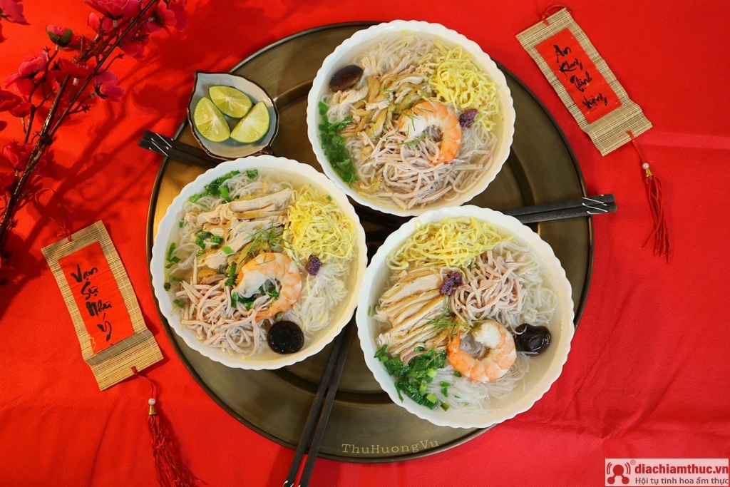 Bún thang phố cổ Hà Nội