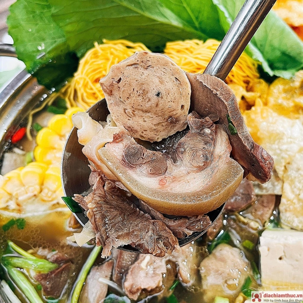 Lẩu bò ngon Phú Viên